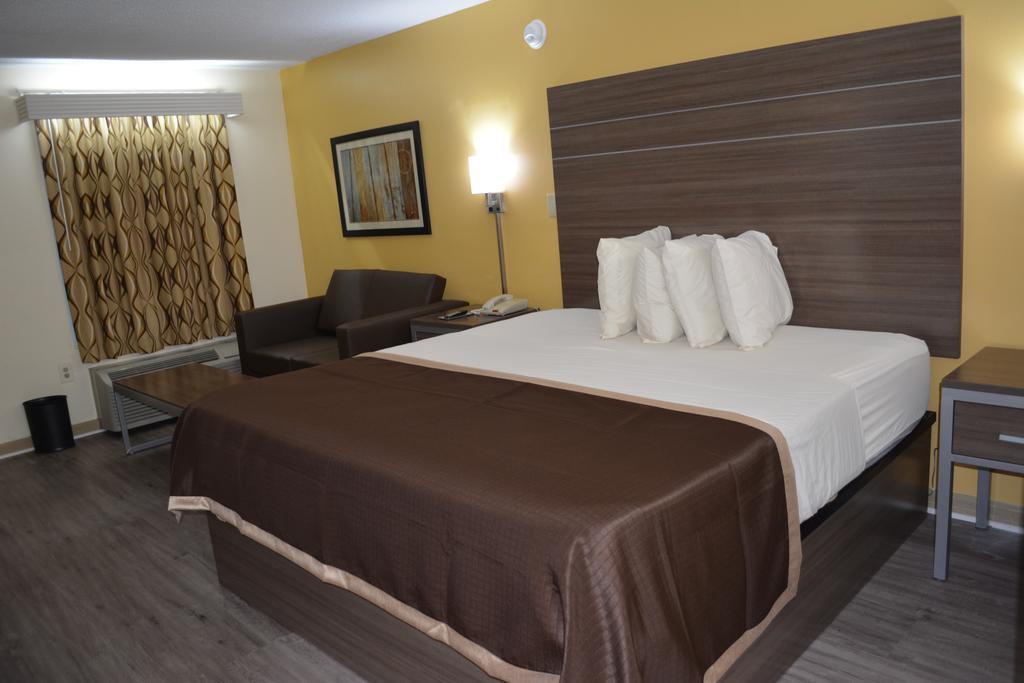 Southern Inn Lumberton Exterior photo
